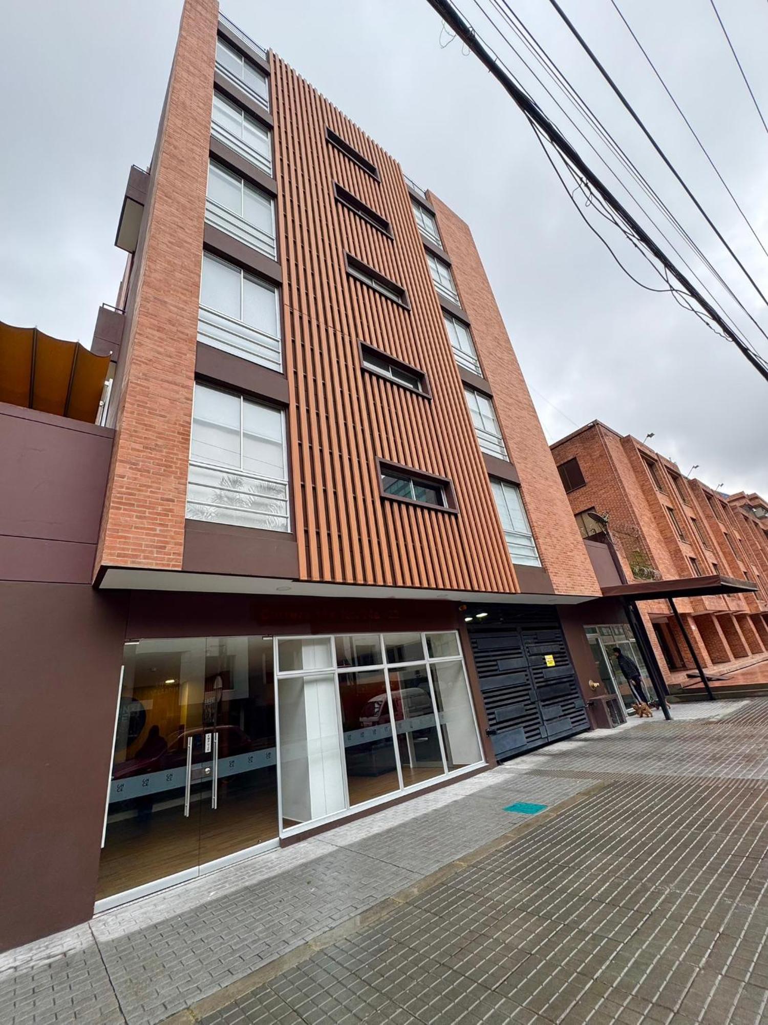 Exclusivos A Dos Cuadras Del Parque La 93 Apartamento *